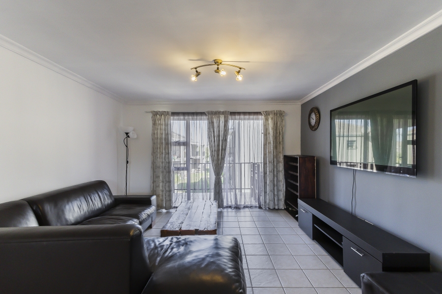 To Let 2 Bedroom Property for Rent in Heritage Park Western Cape